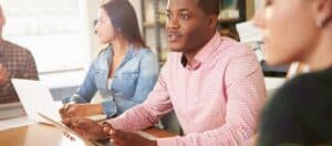 A preparar-se para gerir uma equipa híbrida? 5 hacks para que funcione
