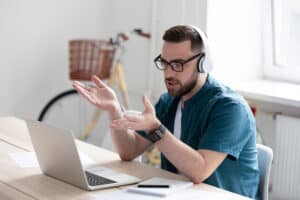 4 métodos para aumentar o número de trabalhadores em regime remoto e híbrido